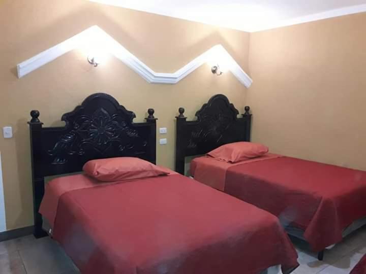 Hotel Tinamit San Pedro La Laguna Eksteriør bilde